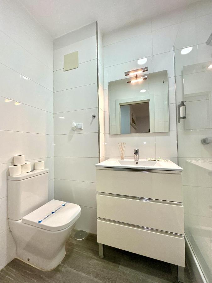 Urbe10 Santa Lucia 1 Bedroom Apartment 1A Malaga Ngoại thất bức ảnh